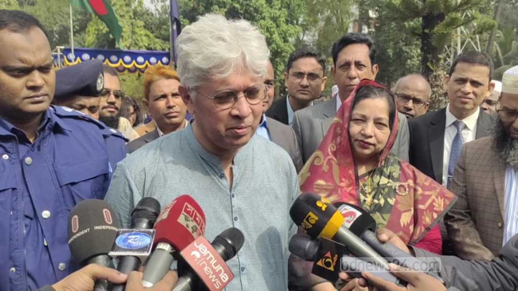 গ্যাস সংকট কেটে গেলে সারের ঘাটতি থাকবে না: শিল্প উপদেষ্টা