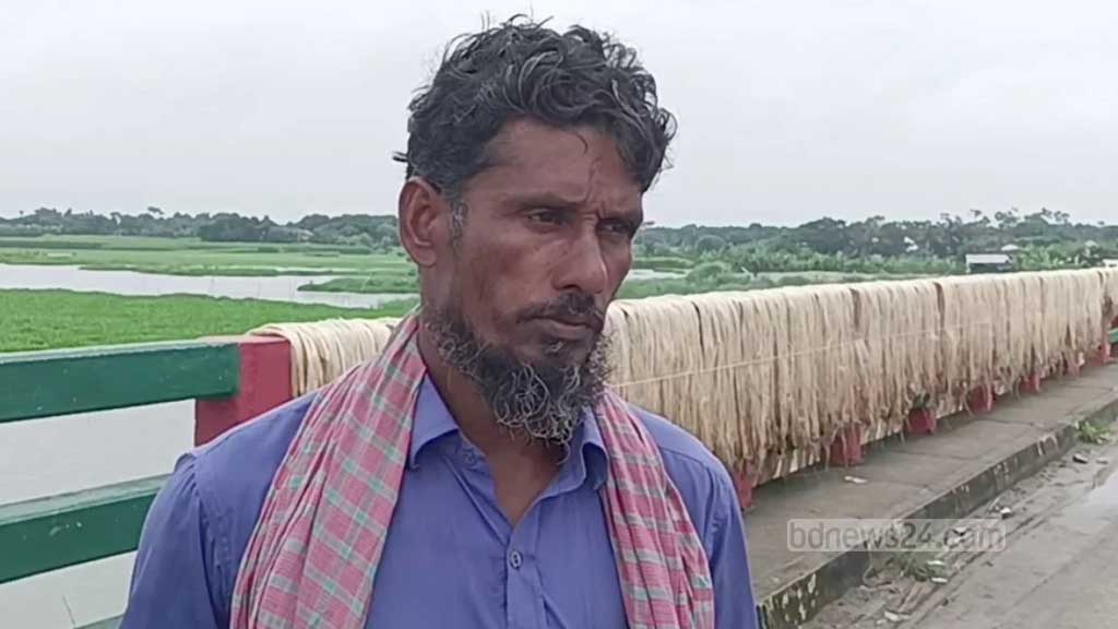 মাদারীপুরে রাসেলস ভাইপারের কামড়ে আহত কৃষক চিকিৎসায় সুস্থ