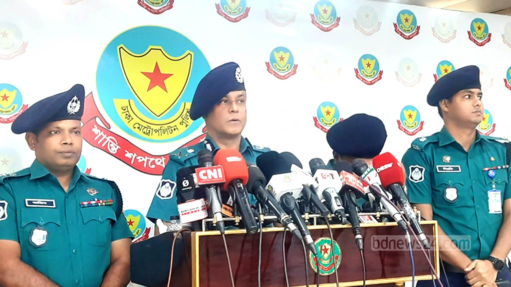 কোটা নিয়ে আন্দোলন: জনদুর্ভোগ হলে ‘ব্যবস্থা’, হুঁশিয়ার করল পুলিশ