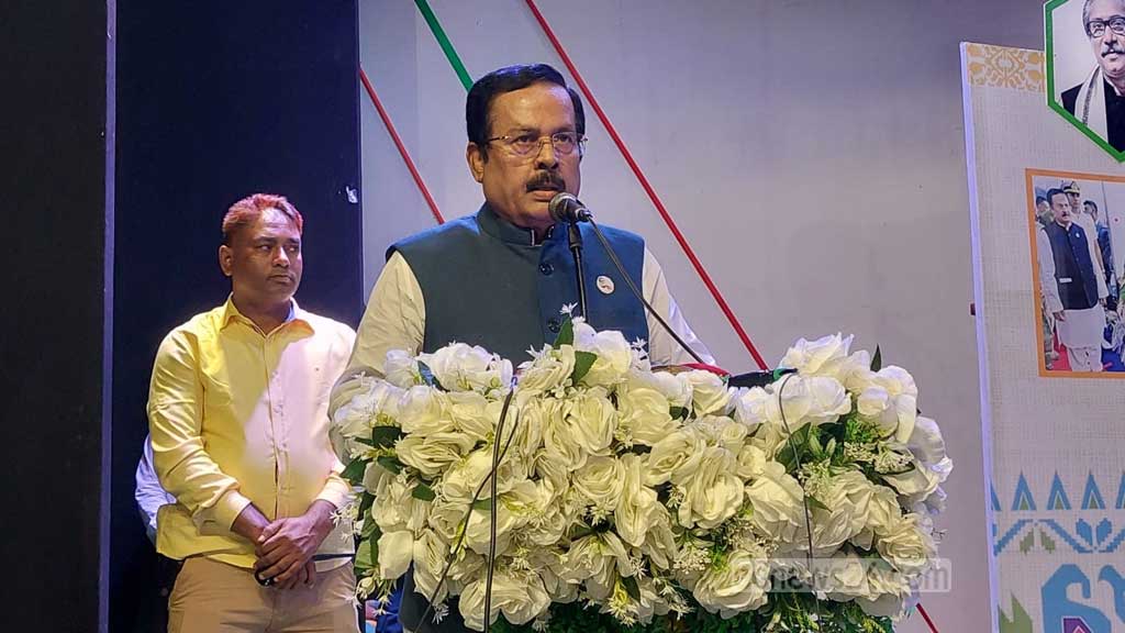 পাটকল লিজ নিয়ে গরু পালবেন-দুধ খাবেন, তা হবে না: বস্ত্র ও পাটমন্ত্রী