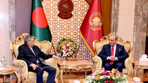 রাষ্ট্রপতির কাছে বার্ষিক প্রতিবেদন দিলেন প্রধান বিচারপতি