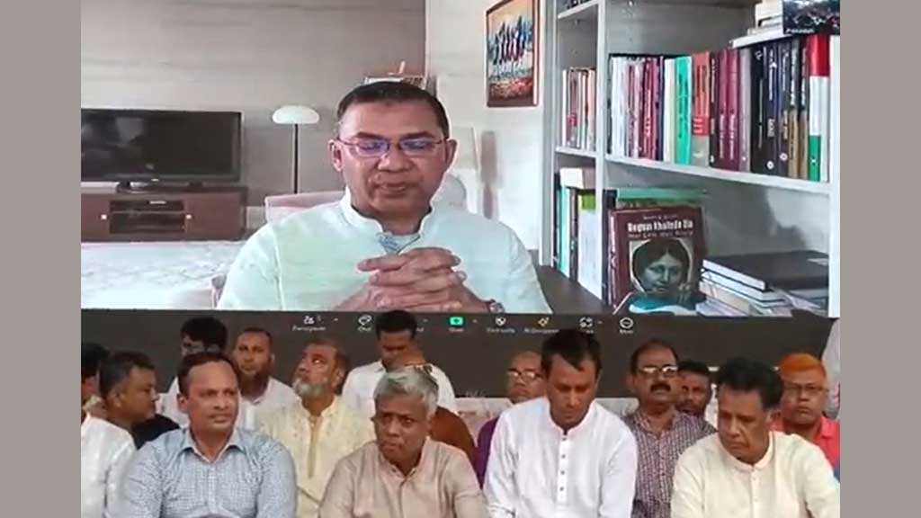 'স্বৈরাচারের উচ্ছিষ্ট' প্রশাসনে বসে ষড়যন্ত্র করছে: তারেক রহমান