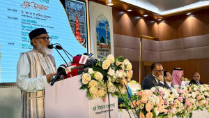 হজ ফ্লাইট উদ্বোধন, প্রথম ফ্লাইট যাচ্ছে মধ্যরাতে