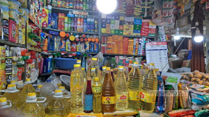 Chicken prices fall as vegetable market stays high