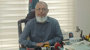 জুলাইয়ে ভোটের কর্মপরিকল্পনা, তফসিলের আগে সংলাপ: ইসি আনোয়ারুল