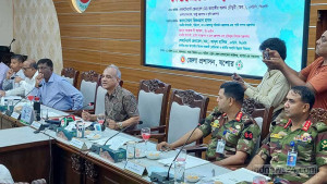 জামিনে মুক্ত শীর্ষ সন্ত্রাসীদের নজরে রাখতে হবে: স্বরাষ্ট্র উপদেষ্টা