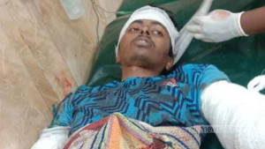 স্ত্রীর গোপন ভিডিও করায়, ছোট ভাইয়ের দুই হাতের কব্জি কর্তন