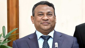 এনএসআইর সাবেক ডিজি জোবায়েরের ৫ ব্যাংক অবরুদ্ধের আদেশ