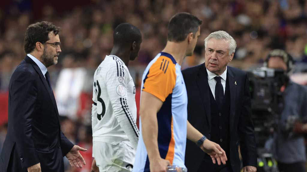 Real's Mendy sidelined with thigh injury