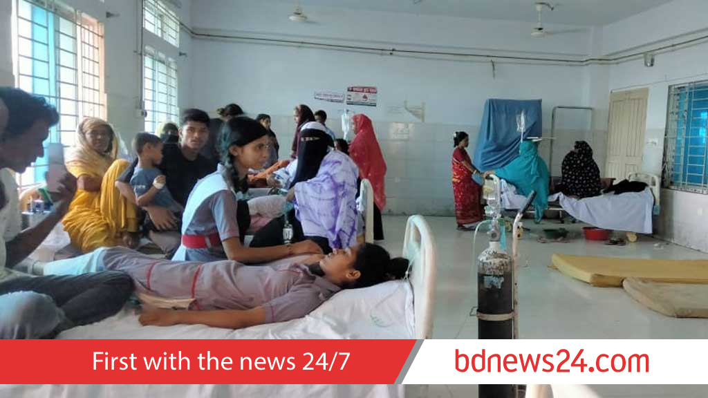 গোপালগঞ্জে শ্রেণিকক্ষে ‘দুর্গন্ধে’ অসুস্থ ২০ শিক্ষার্থী