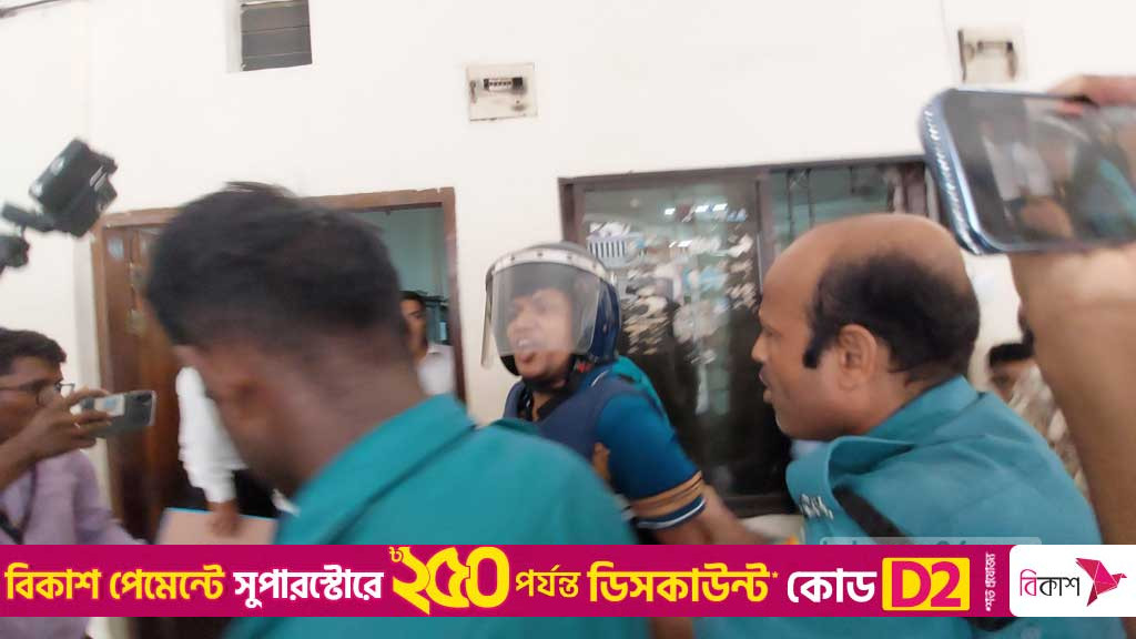 জামিন হয়নি, কারাগারে ডাকসুর ভিপি প্রার্থী জালাল