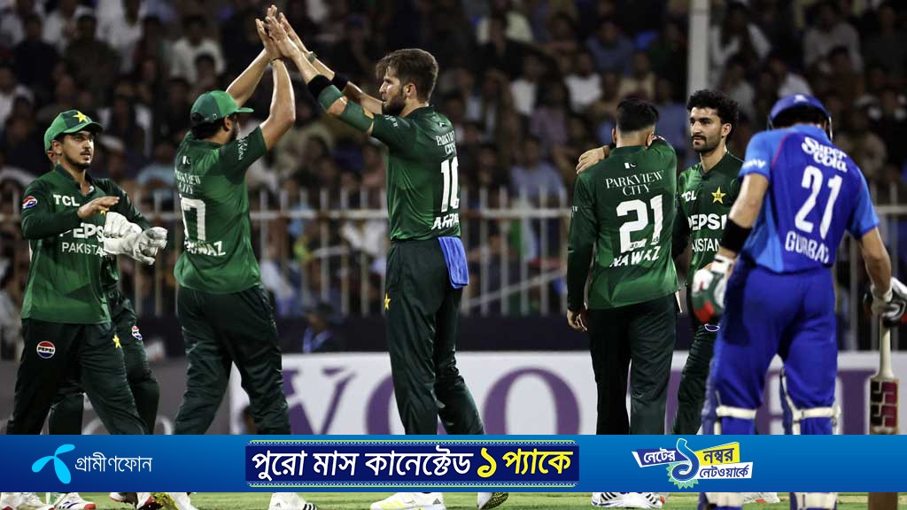 ৪ রানে ৫ উইকেটের পর রাশিদের ৫ ছক্কার ঝড় থামিয়ে পাকিস্তানের জয়