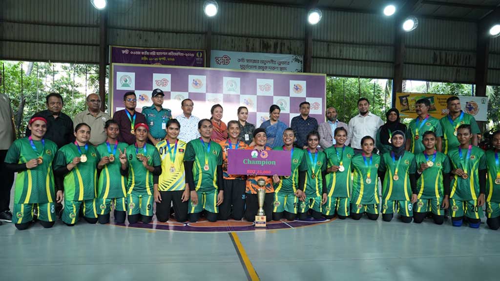 জাতীয় হ্যান্ডবলের নারী বিভাগে বাংলাদেশ আনসার ও ভিডিপির রাজত্ব চলছেই। ছবি: বাংলাদেশ হ্যান্ডবল ফেডারেশন