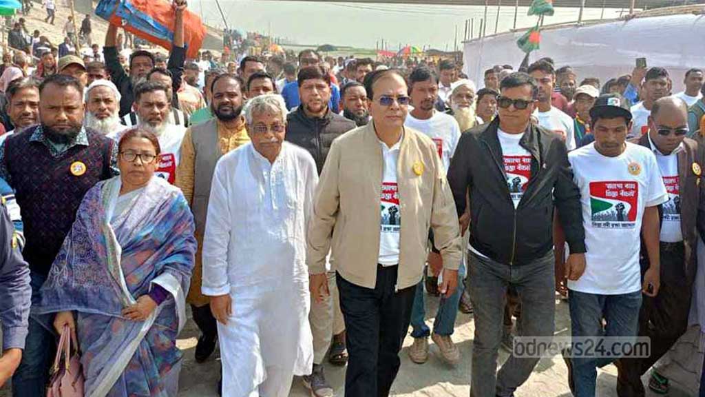 তিস্তা পাড়ে মানুষের মুখে মুখে পানির ন্যায্য হিস্যার স্লোগান