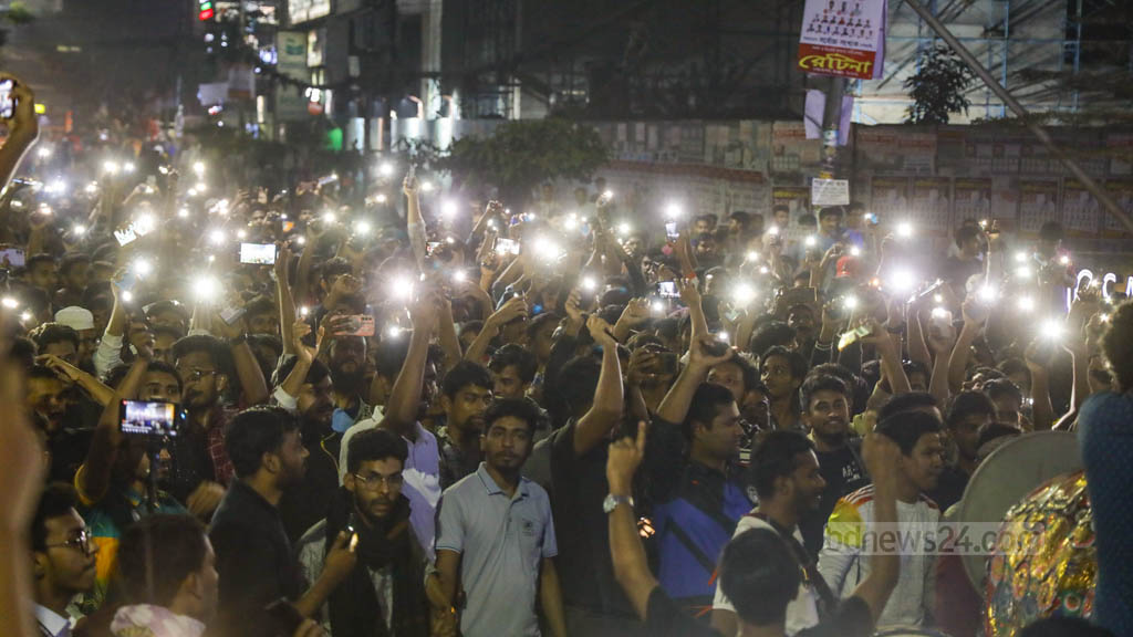 শিক্ষা মন্ত্রণালয়ের বার্তা প্রত্যাখ্যান: ‘মুলায় টলবে না’ তিতুমীর