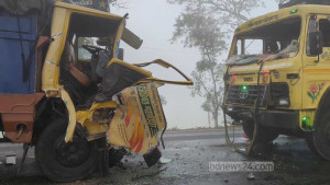 নাটোরে তিন দুর্ঘটনায় নিহত ২, আহত ১০