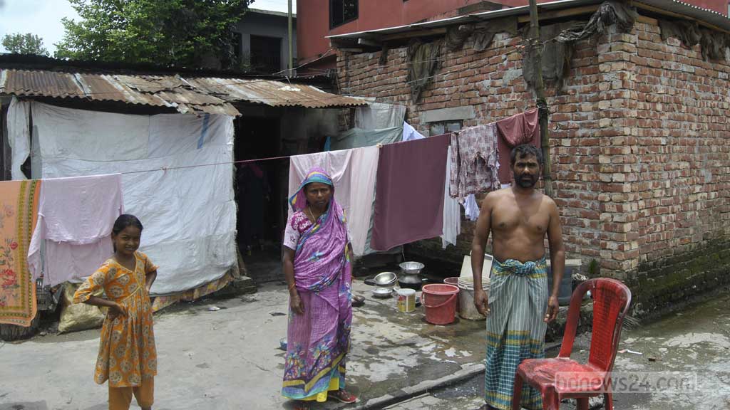 পুলিশের বিরুদ্ধে হয়রানির অভিযোগ কালু শেখের পরিবারের।