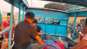 সাজেকে আগুনে পুড়ে একজনের মৃত্যু