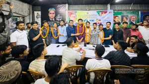 ময়মনসিংহে বৈষম্যবিরোধী ৫ নেতার ছাত্রদলে যোগদান