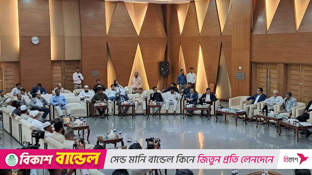 জুলাই সনদ বাস্তবায়নের ‘চূড়ান্ত রোডম্যাপ’ শুক্রবারের মধ্যে: আলী রীয়াজ