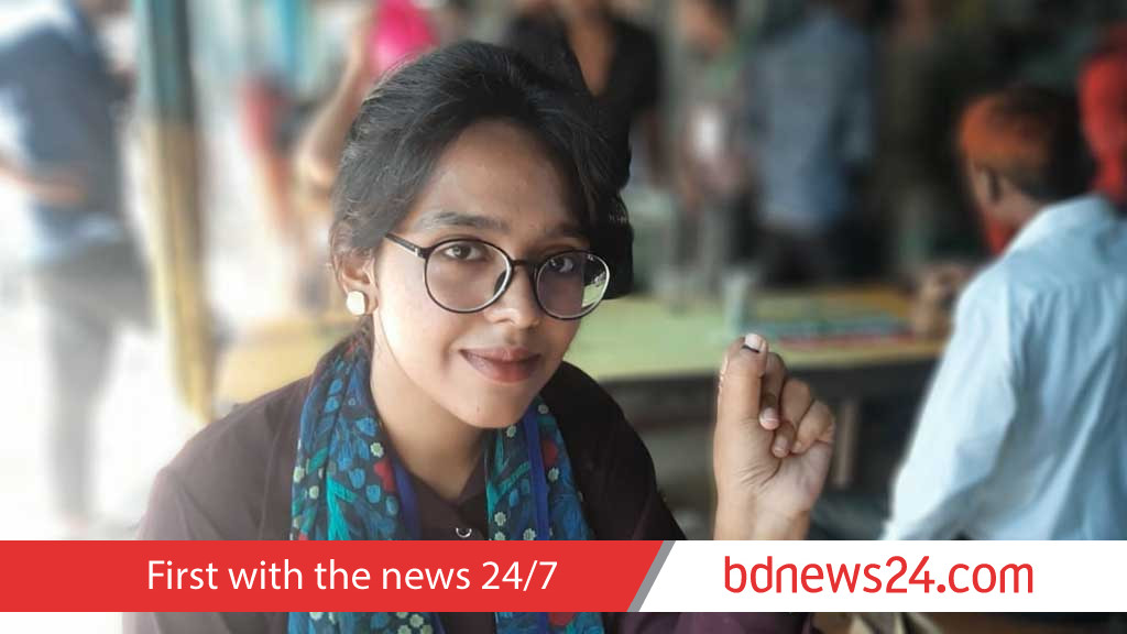 প্রথম ভোটের উচ্ছ্বাস: ‘চাই প্রতিবছর চাকসু নির্বাচন হোক’