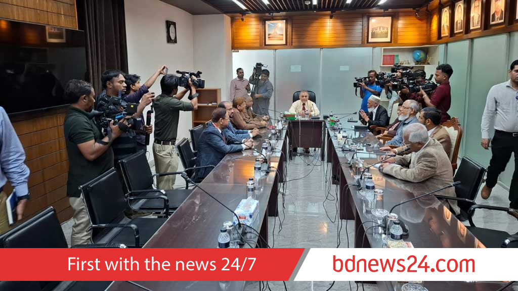 সংসদ নির্বাচন: ইসিতে জামায়াতের প্রতিনিধিরা বৈঠকে
