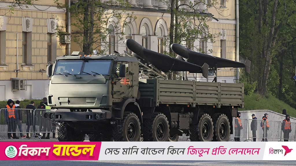 জেট ইঞ্জিনে চলা সামরিক ড্রোন বানিয়েছে রাশিয়া