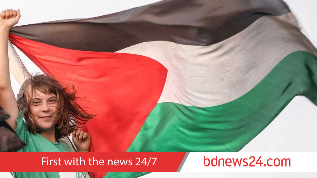 আটক গ্রেটা থুনবার্গের সঙ্গে ‘দুর্ব্যবহার করেছে ইসরায়েলি বাহিনী’