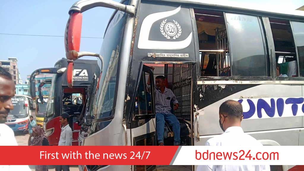 ময়মনসিংহে ধর্মঘট প্রত্যাহার, সব রুটে চলছে বাস