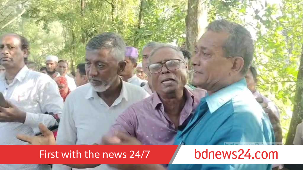 নোয়াখালীতে যুবককে গলা কেটে হত্যা, পাশে পড়ে ছিল বাইক