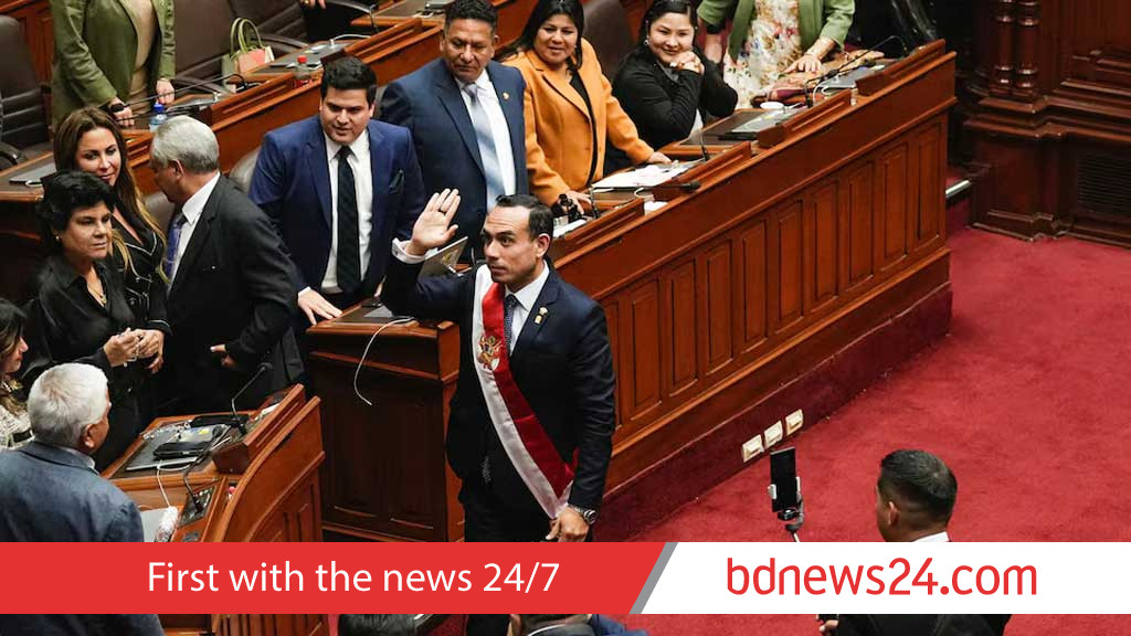 বলুয়ার্তে ক্ষমতাচ্যুত, হোসে হেরিকে প্রেসিডেন্ট বানাল পেরুর পার্লামেন্ট