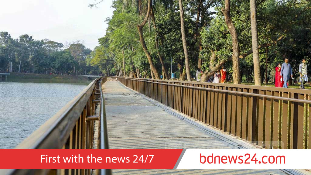 রমনা পার্কের লেকে ভাসছিল লাশ