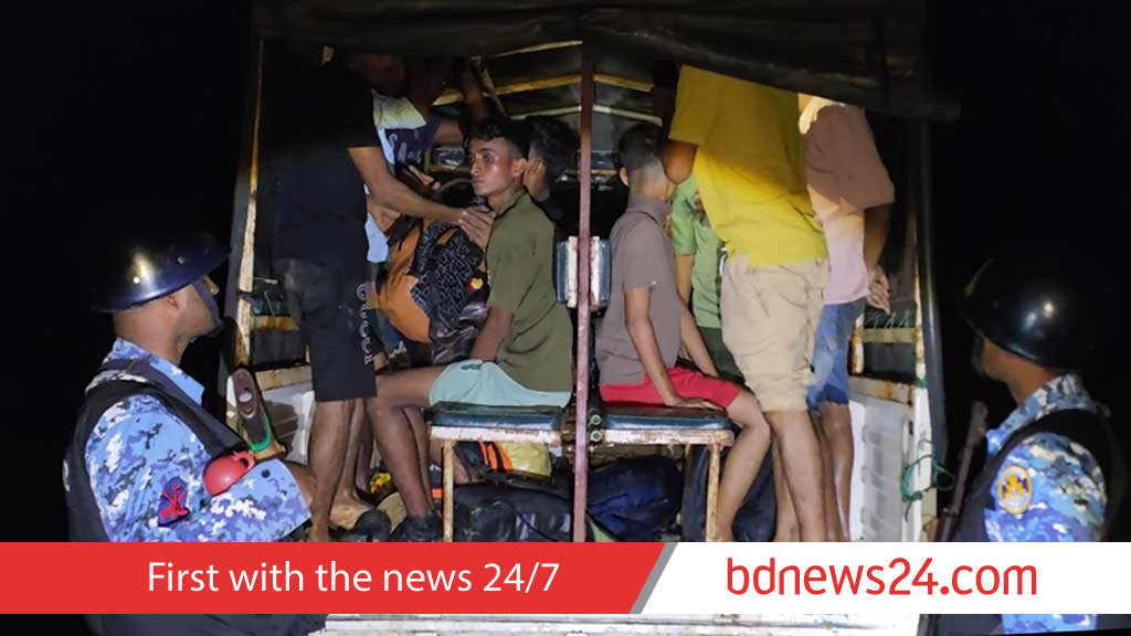 টেকনাফে পাহাড়ে ‘জিম্মি করে রাখা’ ২১ জনকে উদ্ধার