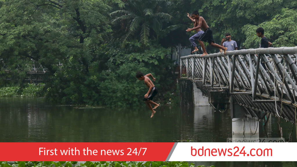ধানমন্ডি লেক থেকে তরুণের মরদেহ উদ্ধার