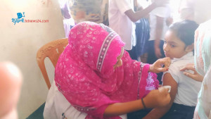 'সুস্থ থাকার জন্য টিকা নিয়েছি'