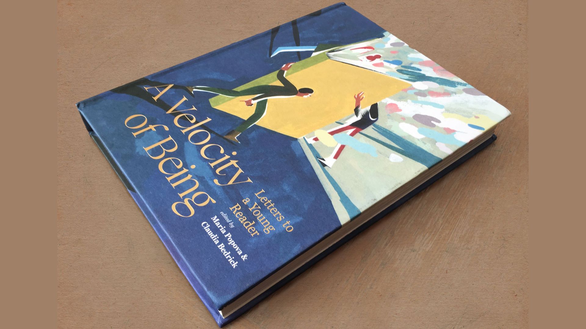 “অ্যা ভেলোসিটি অফ বিয়িং: লেটারস টু অ্যা ইয়াং রিডার”, অনুপ্রেরণামূলক ১২১ জন মানুষের চিঠি রয়েছে।