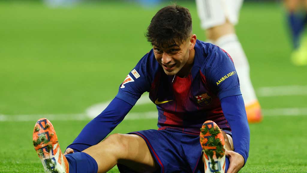 লাল কার্ডের পর পেদ্রির আরেক ধাক্কা লাল কার্ডের পর পেদ্রির আরেক ধাক্কা