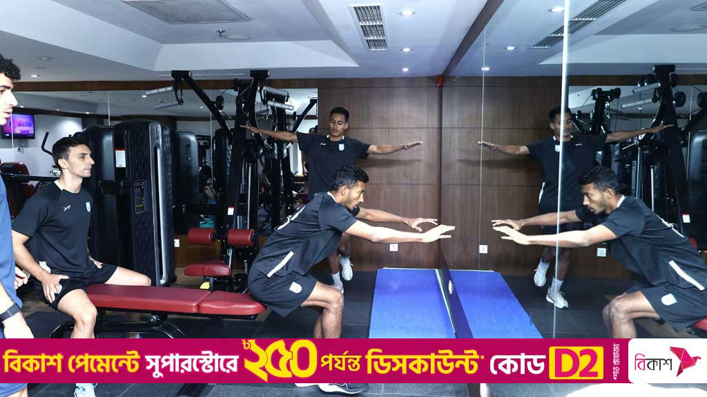 নেপালে ভালো আছেন জামাল-সোহেলরা