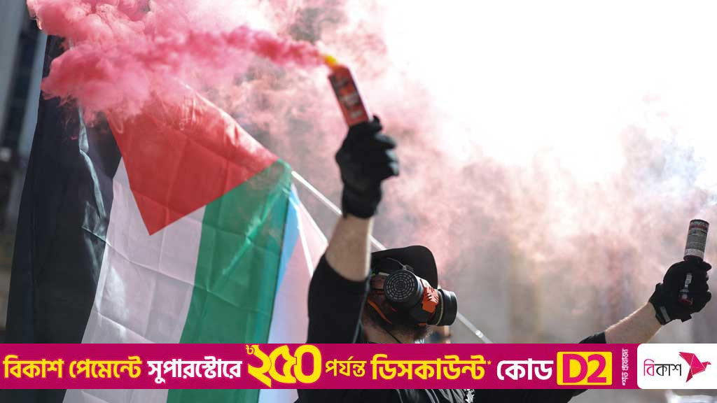 ‘ব্লক এভরিথিং’ প্রতিবাদে কাঁপল ফ্রান্স, গ্রেপ্তার ২০০