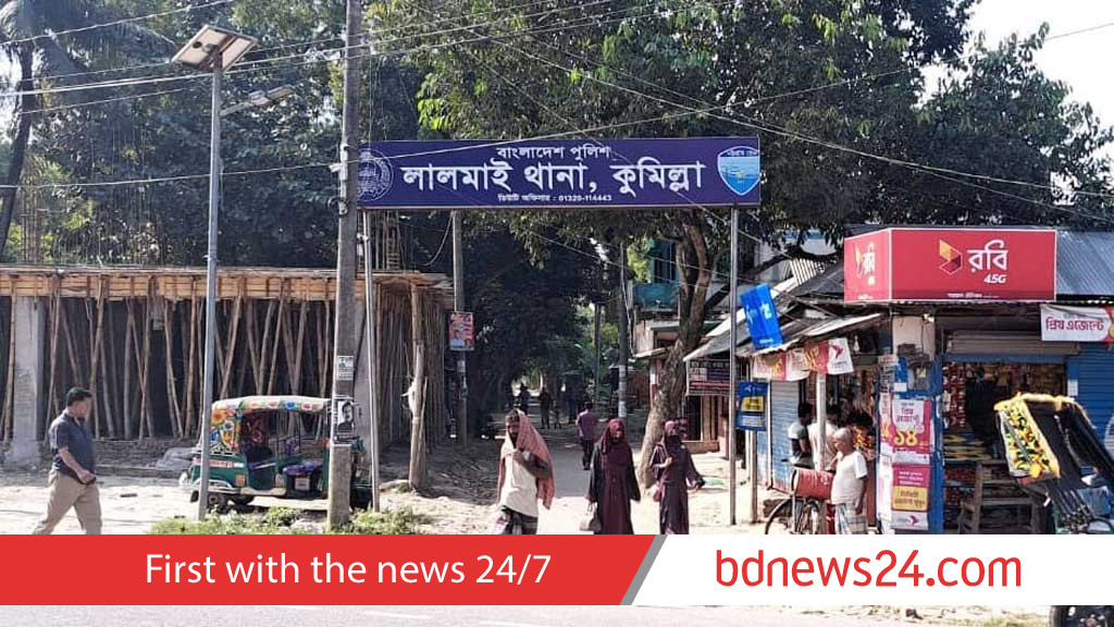 অসুস্থ বাবাকে দেখতে যাচ্ছিলেন বাড়ি, সড়কে মৃত্যু পুলিশ সদস্যের