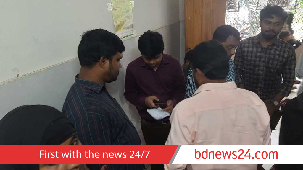ব্যবস্থাপত্রের ছবি তুলতে পারবেন না ওষুধ কোম্পানির প্রতিনিধিরা