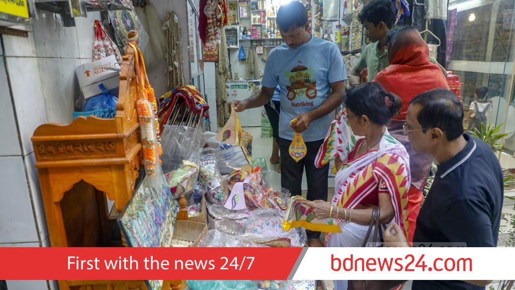 দুর্গাপূজার অর্থনীতি ও ঐক্যের বার্তা