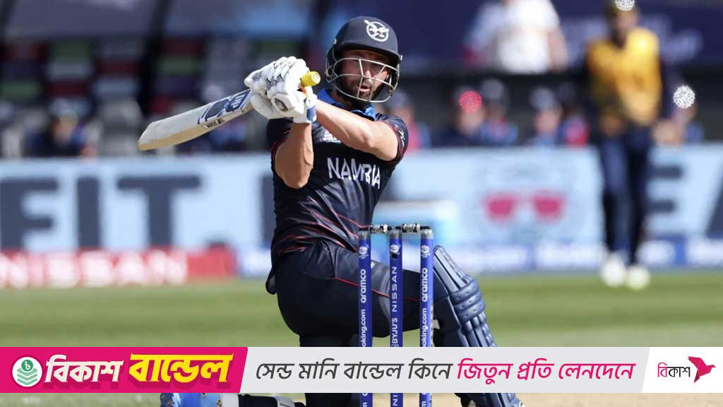 টর্নেডো ব্যাটিংয়ে রেকর্ড বইয়ে নামিবিয়ান ওপেনার