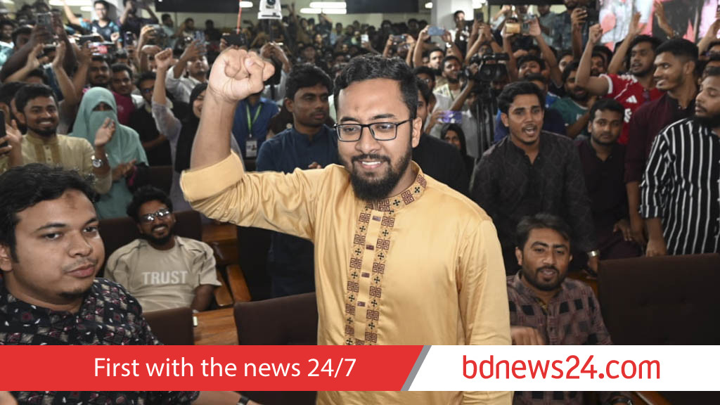 জাকসুর ২৫ পদের ২০টিতেই শিবিরের জয়