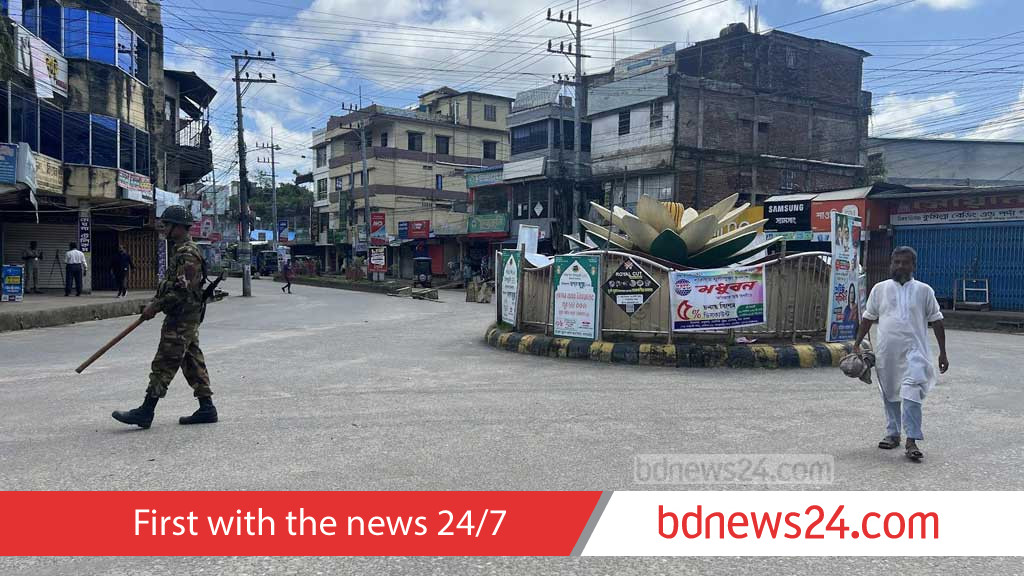 চার দিন পর খাগড়াছড়িতে অবরোধ স্থগিত