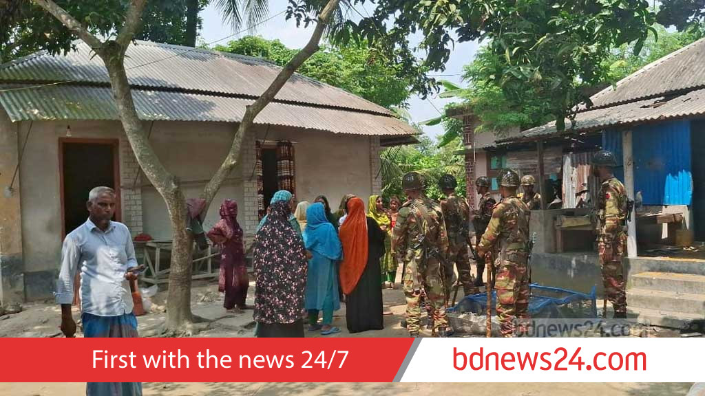 চোখে টর্চের আলো ফেলা নিয়ে কথা-কাটাকাটি, একজনকে পিটিয়ে হত্যা