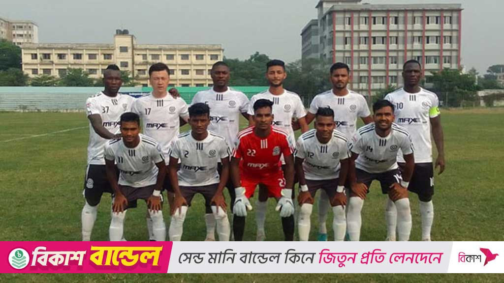 শিরোপা ধরে রাখার অভিযানে নেমেই হার মোহামেডানের, কিংসের হোঁচট