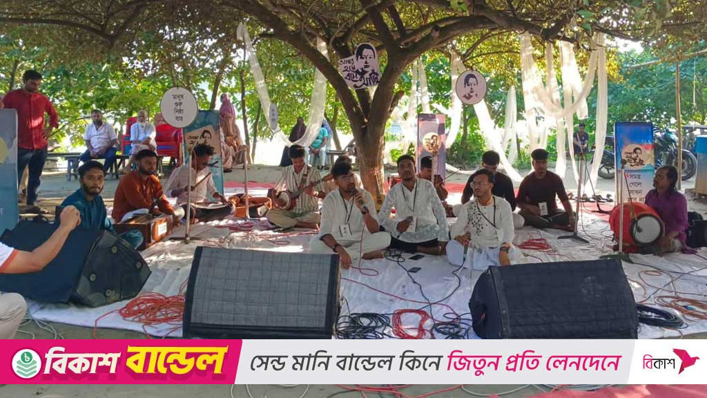 ময়মনসিংহে ফরিদা পারভীন স্মরণানুষ্ঠান, চুল-দাঁড়ি কাটার প্রতিবাদ