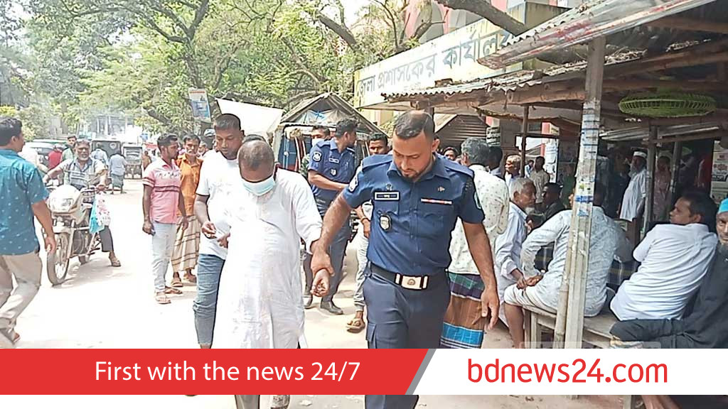 নওগাঁয় সাংবাদিকের ওপর হামলা: প্রধান আসামিসহ ২ জনের জামিন নামঞ্জুর