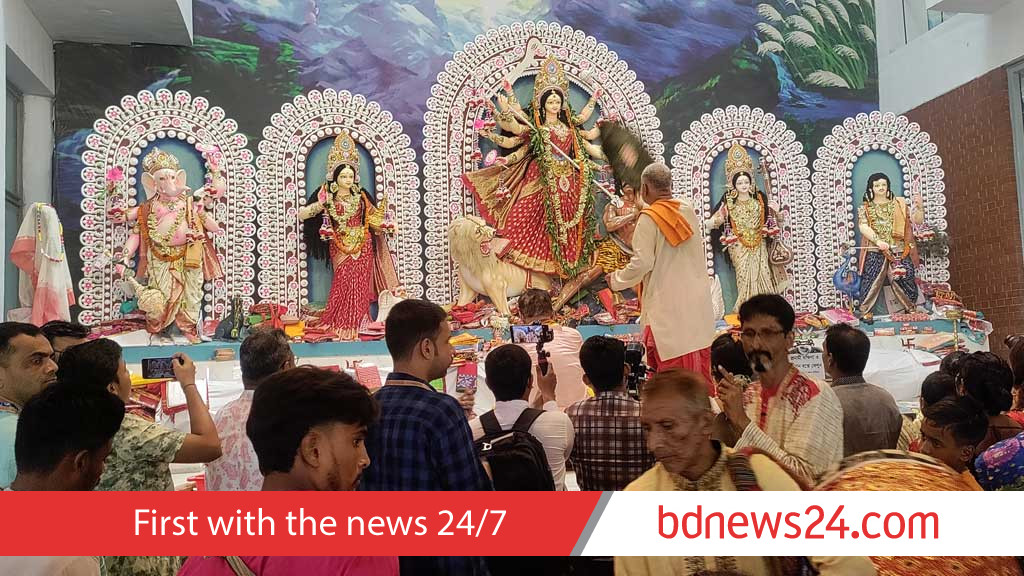 বিএনপি কর্মীদের পূজামণ্ডপের নিরাপত্তা রক্ষার আহ্বান ফখরুলের